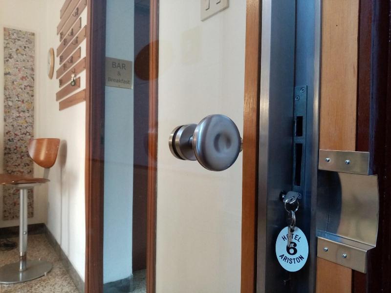 Ariston Petit Hotel Palermo Eksteriør billede