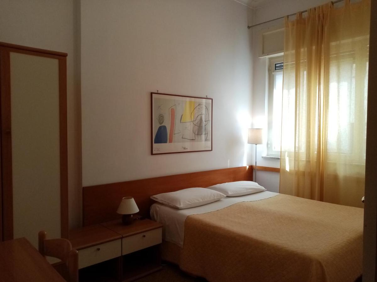 Ariston Petit Hotel Palermo Eksteriør billede